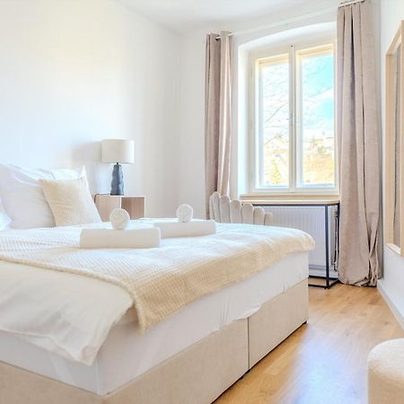 Urbansuite In Der Innenstadt Кремс на Дунае Экстерьер фото